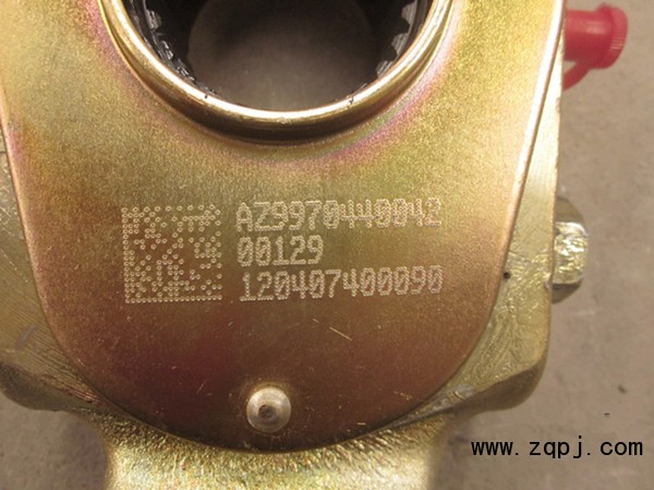 AZ9970440042,前制動臂（右）,濟(jì)南恒亦重卡汽車配件有限公司