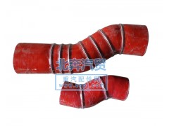 ,北奔重卡中冷器膠管-國(guó)三,濟(jì)南北奔汽車(chē)貿(mào)易有限公司