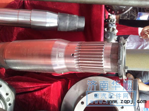 ,半軸套管,濟(jì)南泉卡動(dòng)力汽車配件有限公司