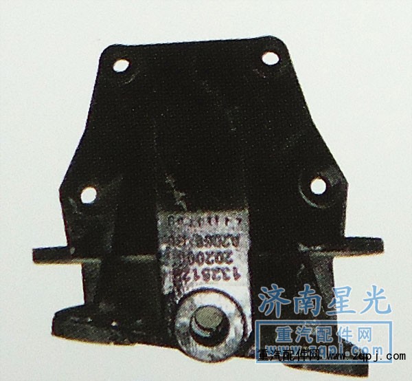 ,歐曼前簧后支架,濟(jì)南星光汽車配件銷售中心