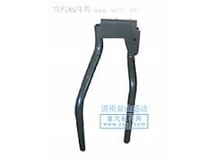 ,王前輪后擋泥板支架,濟(jì)南市鹽山盛達(dá)汽車(chē)配件經(jīng)銷(xiāo)處