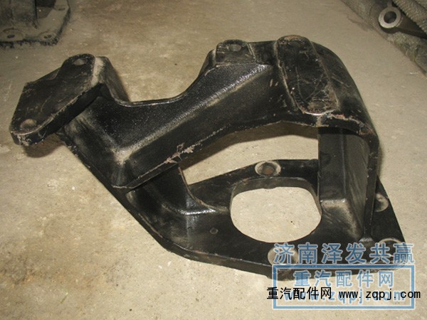 ,方向機(jī)支架9098,濟(jì)南澤發(fā)共贏汽車配件廠家直銷處