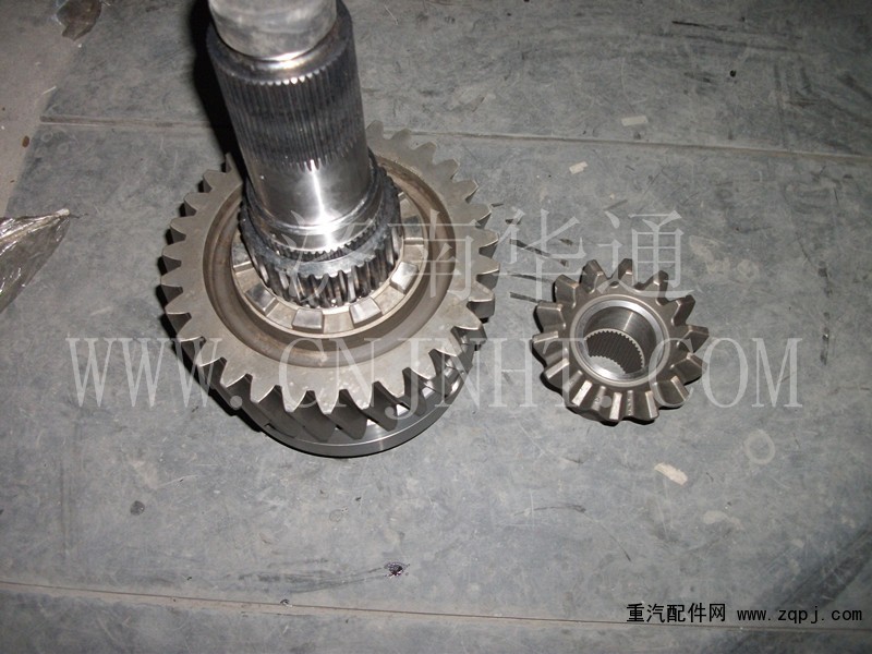 AZ9970320115,70礦軸間差速器總成,濟(jì)南華通工貿(mào)有限公司