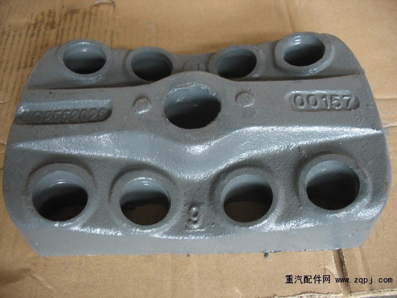 ２５５２０２６,豪沃?。箍缀箐摪迳w板　豪沃,濟南小清河汽配有限責(zé)任公司
