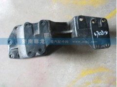 DZ9100470214,陜汽德龍F(tuán)3000方向機(jī)支架,濟(jì)南尊龍(原天盛)陜汽配件銷售有限公司