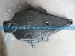 DZ9118521011,陜汽德龍F(tuán)3000前鋼板前支架,濟(jì)南尊龍(原天盛)陜汽配件銷(xiāo)售有限公司