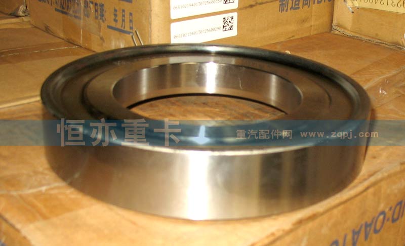 AZ9231340317,后輪油封襯圈（新式）,濟(jì)南恒亦重卡汽車配件有限公司