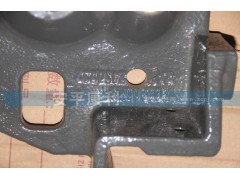 AZ1682430232,AZ1682430232-駕駛室翻轉(zhuǎn)支架-右--HOWO,山東康潤機(jī)械制造有限公司
