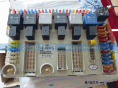 WG9716582101,控制模塊,濟南馳納重型汽車進出口貿(mào)易有限公司