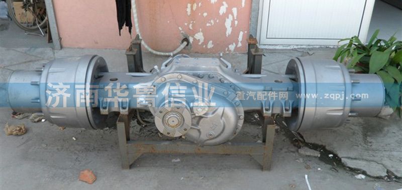 ,AC16中橋殼總成(1850,斷開式懸架用),濟(jì)南約書亞汽車配件有限公司（原華魯信業(yè)）
