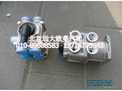 1419335570001,制動(dòng)總閥總成（快插式）,北京遠(yuǎn)大歐曼汽車(chē)配件有限公司