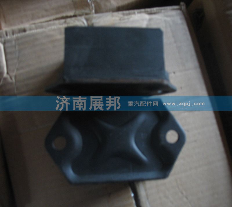 880590095,發(fā)動(dòng)機(jī)前支撐,濟(jì)南冠澤卡車(chē)配件營(yíng)銷(xiāo)中心