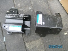 1B220531H0132,右連接支架,北京遠(yuǎn)大歐曼汽車配件有限公司