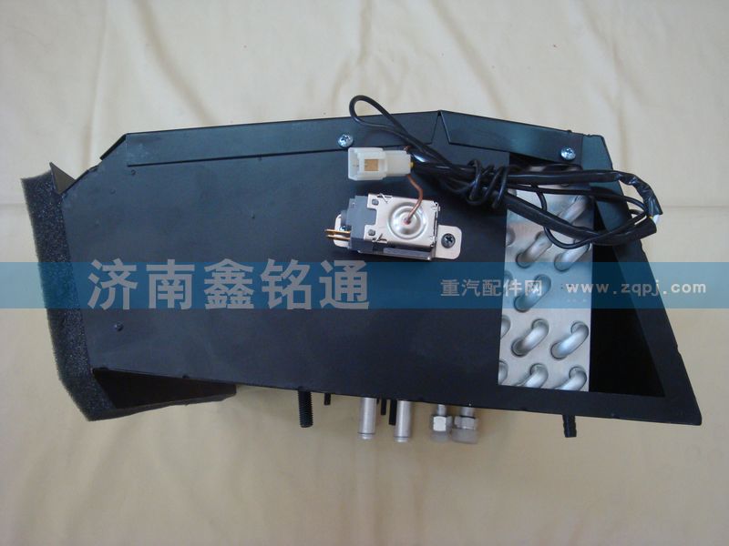 陜汽奧龍老式帶空調(diào)暖風(fēng)機(jī)總成/DZ1600840110