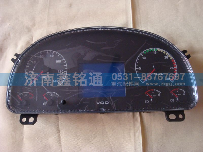 重汽豪沃09款組合儀表 里程表 水溫表 轉速表/WG9716580025