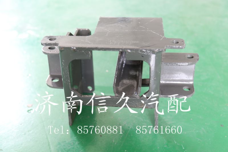 9725190910,空濾器支架,濟(jì)南信久汽配銷售中心
