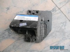 1122910180003,發(fā)動機(jī)前懸左支架,北京遠(yuǎn)大歐曼汽車配件有限公司