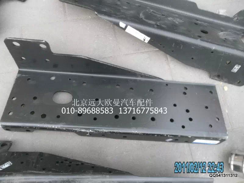 1331340380002,左托架,北京遠(yuǎn)大歐曼汽車配件有限公司