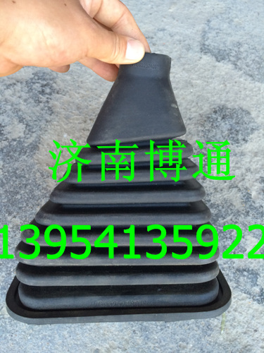 WG9325240018  防塵套 豪卡H7/WG9325240018