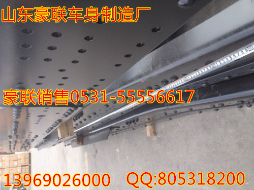 重汽橫梁 豪沃橫梁 陜汽德龍奧橫梁車(chē)架大梁廠家,重汽橫梁 豪沃橫梁 陜汽德龍奧橫梁車(chē)架大梁廠家,山東豪聯(lián)車(chē)身制造廠
