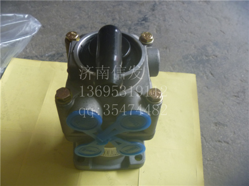 WG9000360152,制動(dòng)總閥,濟(jì)南信發(fā)汽車(chē)配件有限公司