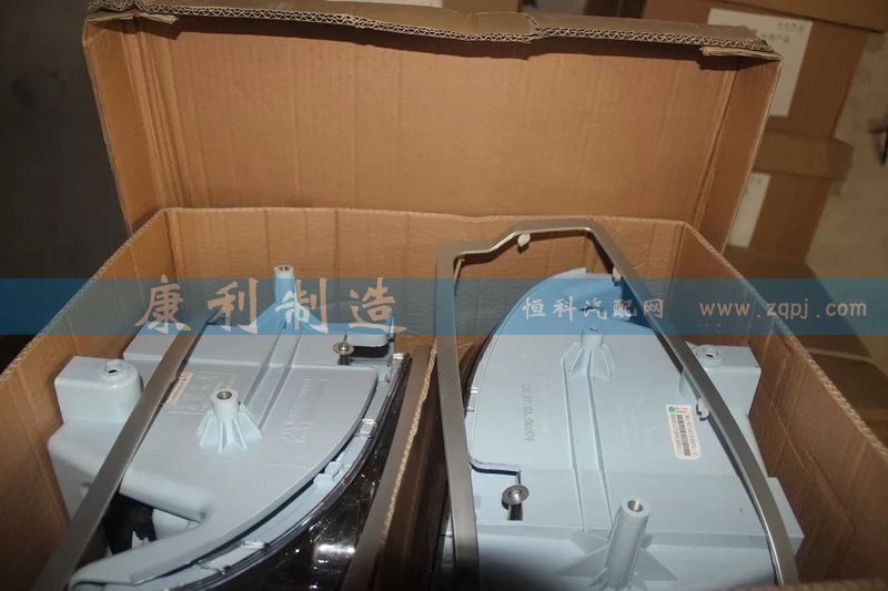 AZ9719720001,前大燈,山東康潤(rùn)機(jī)械制造有限公司