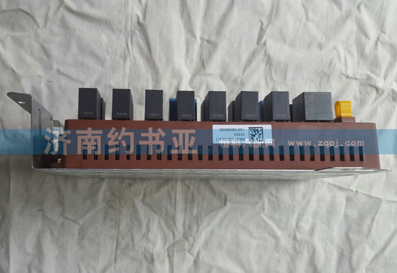 A7中央電氣接線盒,WG9918580002,濟南約書亞汽車配件有限公司（原華魯信業(yè)）