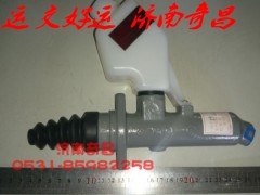 NZ9525230203,豪運離合器泵帶油壺,濟南奇昌汽車配件有限公司