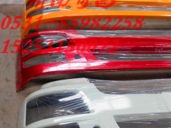 AZ9525930076,豪瀚保險杠紅色,濟南奇昌汽車配件有限公司