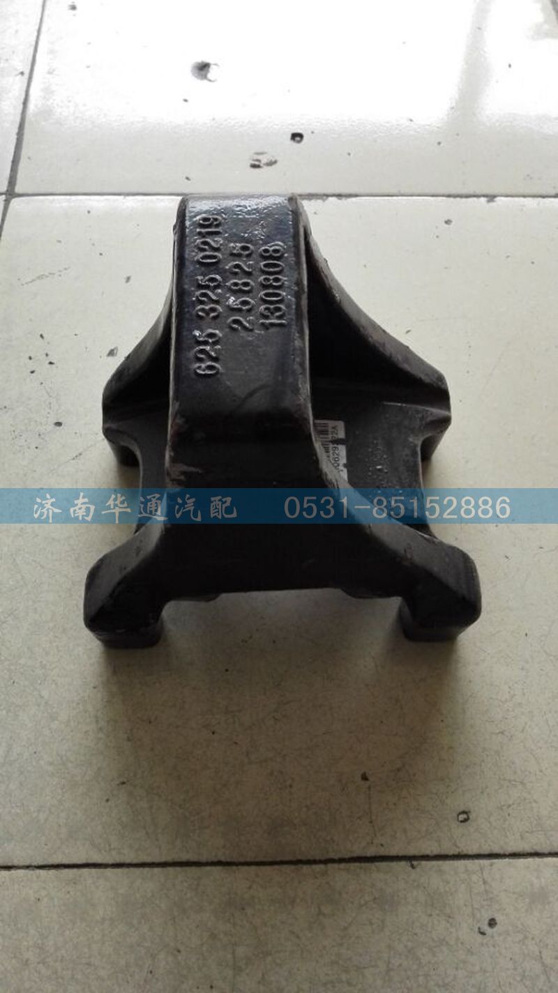 6253250219319,北方奔馳鋼板座,濟南華通工貿有限公司