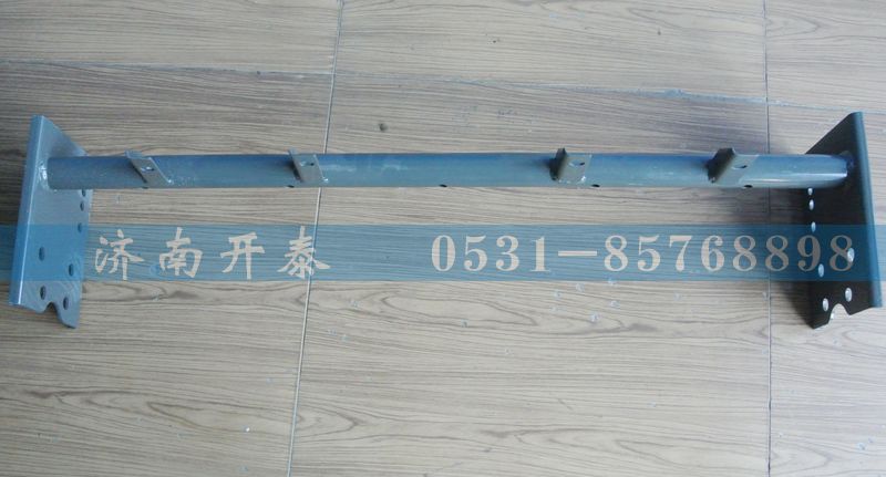 D7B 新斯太爾WG9325930260 保險(xiǎn)杠踏步支承/WG9325930260