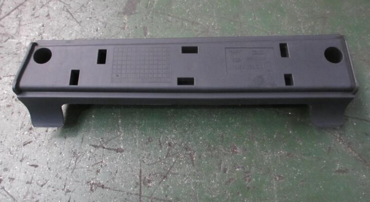 DZ13241330140,右車門護(hù)手總成,濟(jì)南尊龍(原天盛)陜汽配件銷售有限公司