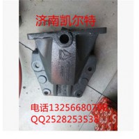 WG92232520011重汽豪沃斯太爾金王子前簧后支架