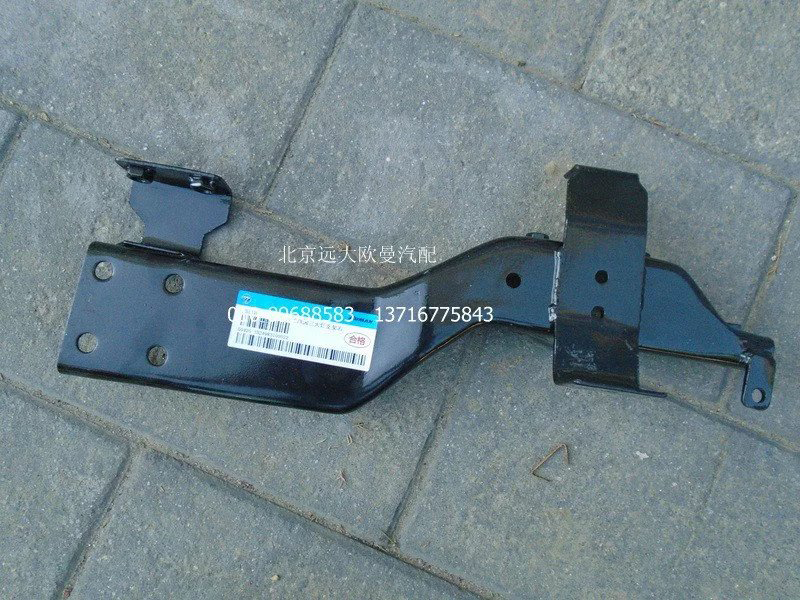 1B24983100022,大燈支架左上鐵,北京遠大歐曼汽車配件有限公司