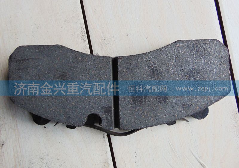 DZ91100440047,前碟剎制動摩擦片總成,濟南聯(lián)樂汽車零部件有限公司