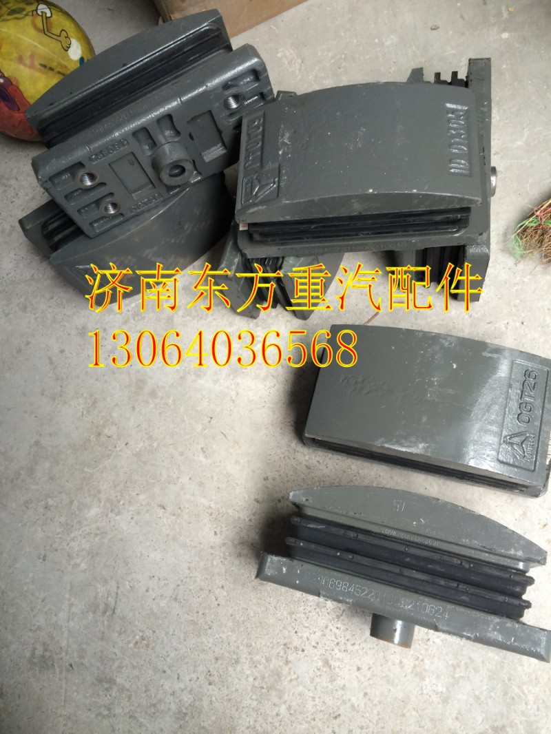 WG9925525286,后鋼板膠塊,濟(jì)南東方重汽配件銷售中心