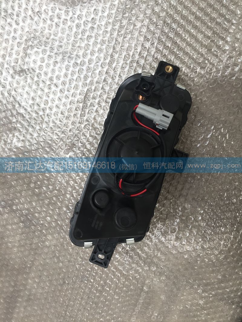 LG9704720003,LG9704720004,重汽豪沃HOWO輕卡前霧燈,LG9704720003左LG9704720004右,濟(jì)南匯達(dá)汽配銷售中心