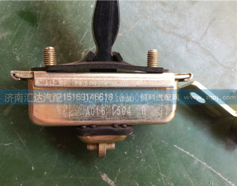 陜汽德龍新M3000車門限位器總成DZ15221330070/DZ15221330070