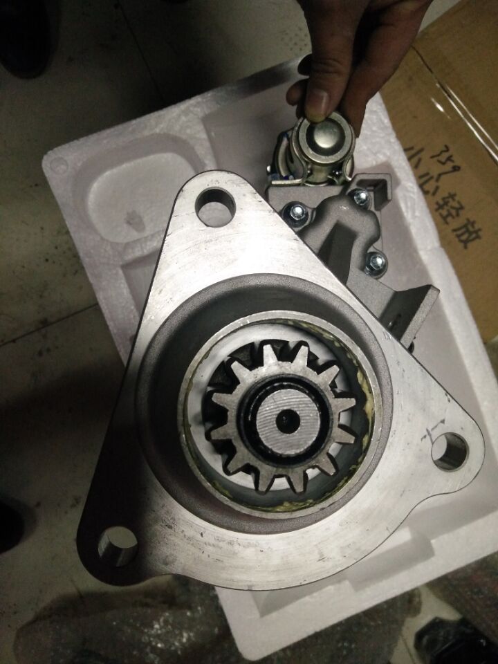 曼MC11起動(dòng)機(jī)/201V26201-7199/201V26201-7199