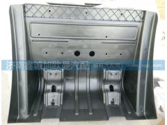 1424231200007,后輪后擋泥板,濟(jì)南鑫誠旭歐曼汽車配件有限公司