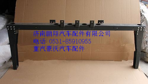 WG9725930801,重汽豪沃10款防鉆保護架,濟南鵬翔汽車配件有限公司