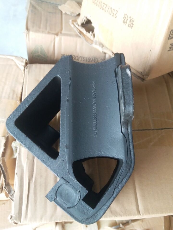 WG9725590600,發(fā)動機(jī)前支撐,濟(jì)南金宏偉業(yè)工貿(mào)有限公司