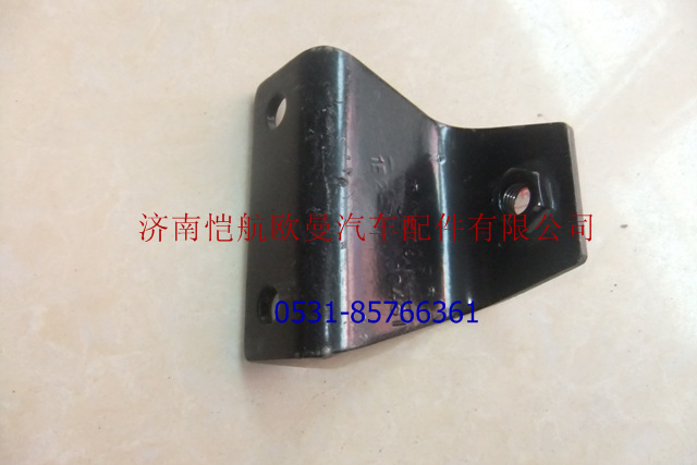 1B24953100461,保險(xiǎn)杠固定中支架II,濟(jì)南愷航歐曼汽車(chē)配件有限公司