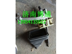 WG9725240208,原廠豪沃換擋桿總成,濟南博通重汽備件庫