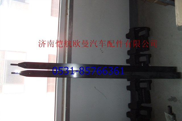 1325311180205,油箱緊固帶,濟(jì)南愷航歐曼汽車(chē)配件有限公司