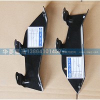 57S-03130遮陽(yáng)罩左安裝支架組件二