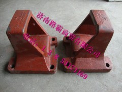 DZ9114524031,F3000后鋼板彈簧座,濟南匯德卡汽車零部件有限公司