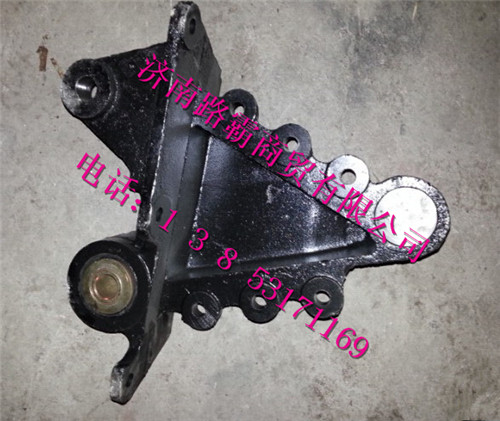 DZ9114526272.jpg,F3000前簧后支架右,濟(jì)南匯德卡汽車零部件有限公司