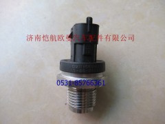 0281002937,軌壓傳感器,濟南愷航歐曼汽車配件有限公司