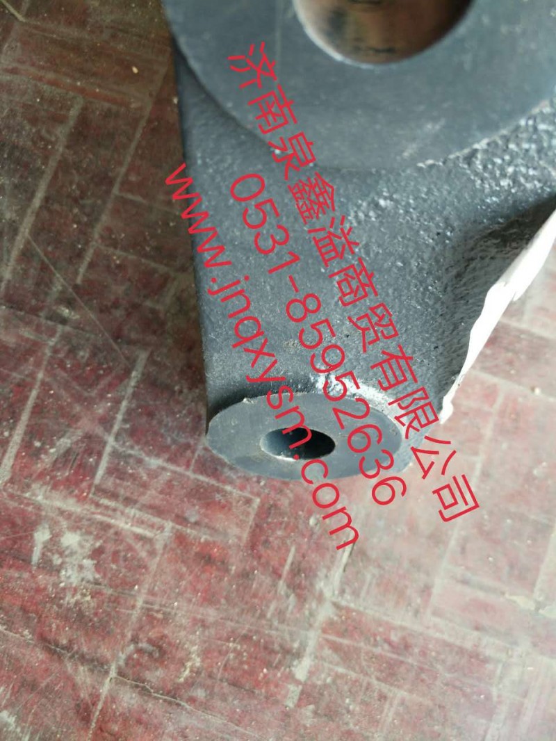 100290600007,前穩(wěn)定桿下支架,濟(jì)南泉鑫溢商貿(mào)有限公司